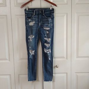 AE Super Stretch Hi-Rise Jegging Ankle Crop Distressed EUC